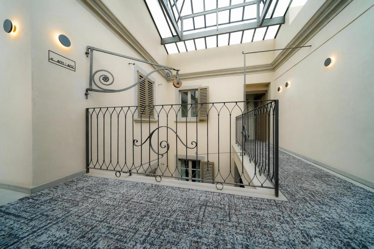 Bergamo Inn 21 المظهر الخارجي الصورة Interior of the hotel